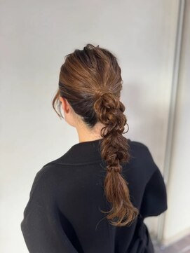 テイスティテラス(tasty terrace) 編み下ろしポニーテール