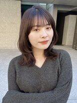 ローネス(LONESS)&nbsp;ミディアムレイヤー　くびれヘア　レイヤーカット