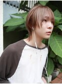 【azu】表参道、ブリーチカラー、メンズ、ベージュ