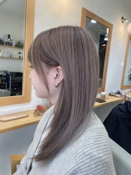 ライトリー(LYTRIE) ミルクティーカラー