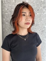 サンク 原宿 表参道(cinq) インナーカラーフェイスフレーミングイヤリングカラーベージュ