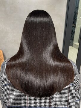 シャルムバイケンジ(Charm.by KENJE) 美髪ストレート艶髪髪質改善縮毛矯正トリートメント銀座有楽町