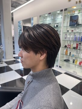 オーシャントーキョー(OCEAN TOKYO) 韓国マッシュフェザーパーマニュアンスパーマセンターパート黒髪