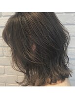 リリ(Riri)&nbsp;抜け感 ボブ