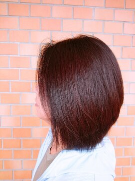 ジェイズ ヘアー 前下がりショートボブ