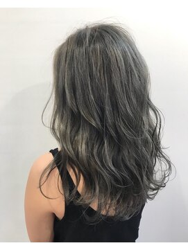 シャンティー(shanti) イルミナカラー　オリーブアッシュ☆