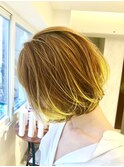 ハニーカラー×グラデーション×ボブ