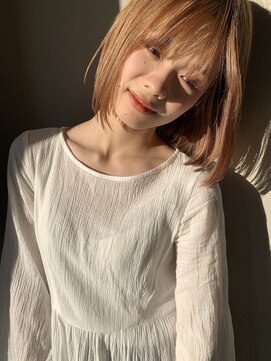 ニキータ(Nikiita) 春色ベージュカラー