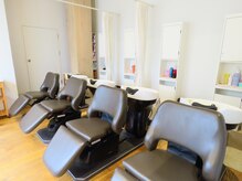 サロン全台最上級のフルフラットシャンプー「YUMEシャン」完備！至福のシャンプータイムをお届け♪