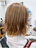 伸ばしかけボブ×クリーミーベージュ
