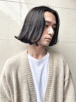 レジュアル(RESSUAL)&nbsp;センターパート　ボブ　毛先パーマ　ミディアムヘア