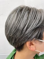 ビーハイブ ギフト(BeeHIVE GIFT) シルバーグレージュ ショート