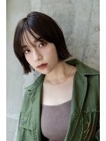 ピズムハク(PISM hak)&nbsp;外ハネボブ/ペールベージュ/ヘルシーヘア/タイトストレート