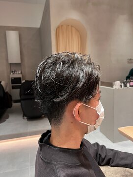 ガリカ 横浜(Gallica) 【後藤嵩広】くせ毛風無造作束感ショート/刈り上げ/アップバング