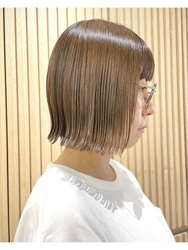 ロンドプロフィール 浦和(Lond profil) 透明感ワンカラー　ミニ切りっぱなしボブ