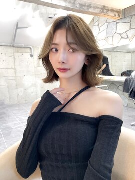 サイン 表参道(SIGN) 韓国ヘアグレージュカラーブリーチ無し髪質改善イヤリングカラー