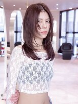 ケアリー 千葉ニュータウン中央(Carelly) ワンホンレイヤー/ミルクティーブロンド/ニュアンスウルフ