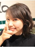 強めのパーマxモノトーンアッシュ