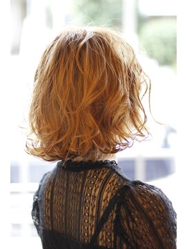ツネ ヘアアンドヘッドスパ(TsuNE hair&head spa) 大人ハイトーンボブ