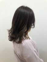 ラパンセ ブルー(LA PENSEE BLEU)&nbsp;【LA PENSEE BLEU】小川　花　レイヤーカット×いやりんカラー