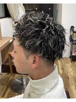 シエル エマージュ 松戸(CIEL Emerge)&nbsp;【メンズ×スパイラルパーマ×ハイライト】