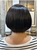 ショートボブ