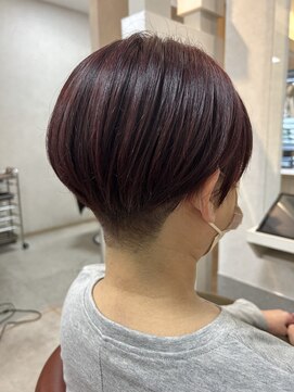 ヘアーガーデン アストレア(HAIR GARDEN ASTRAEA) レディース刈り上げショート