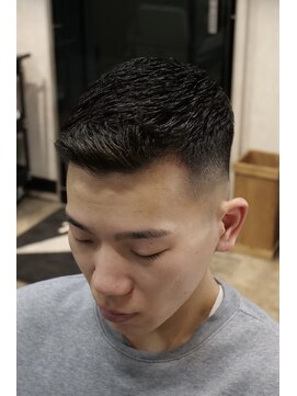 ニューオールド 三軒茶屋(NEW OLD) 濡れパンフェード