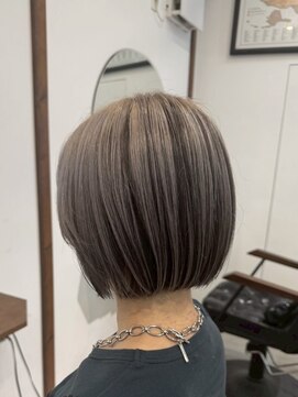 ルイ(ROUIS produced by LUCK 津田沼) ROUIS 津田沼 されげないけど印象的なアンブレラカラー