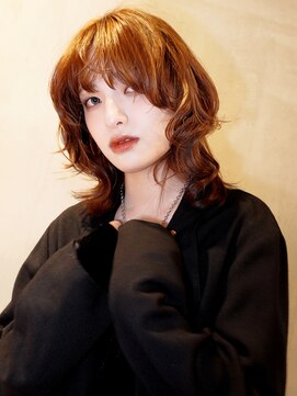 アルバム 池袋(ALBUM) 顔周りレイヤーミディアム韓国ヘアフェイスフレーミング_F30654