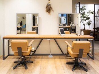 クローゼット 新宿(closet)の写真/【新宿御苑前から徒歩1分】髪質改善専門店であなたの髪のお悩みを解消いたします◎