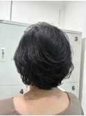 くせ毛を活かしたショートレイヤー