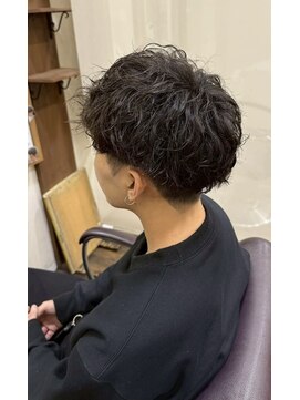 イタクラ 赤道店 (ITAKURA) ツイストスパイラル/スパイラル/メンズパーマ/メンズショート