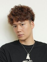 ログ(LOG)&nbsp;メンズショート 無造作パーマ アップバング ツーブロ 高松