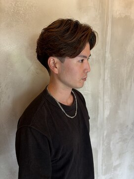 リリアーナ(LILIANA) フェザーパーマ　メンズパーマ　センターパーマ