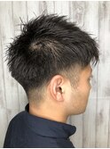 王道ツーブロック黒髪ショート