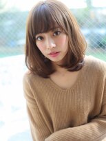 くびレイヤーエモージュデザインカラーシルキーベージュミディ