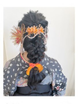 ロダ ヘアー(RODA hair) 編みおろしヘアセット