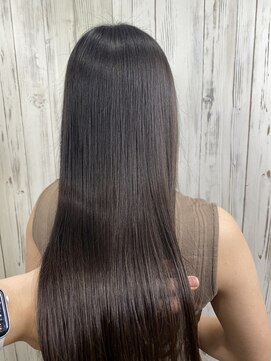 アンダーバーホワイト 南海難波店(_WHITE) 【＿white+】