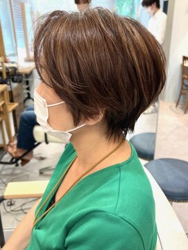 グラッシー センター北店(GLASSI) 【脱白髪染めハイライト】大人かわいい★美髪ハンサムショート