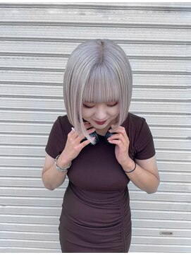 ノック(nook) white beige