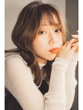 フラミューム 藤枝(flammeum) 透明感冬色ウェーブミディ