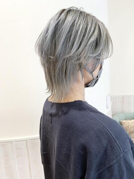 ネオリーブソラ 相模大野店(Neolive sola) シルバーカラー/ウルフヘア/ウルフスタイル/ヘルシースタイル