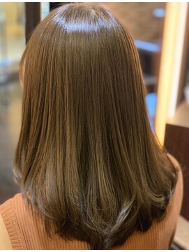 ニフティ(NIFTY) 大人レイヤー ナチュラルベージュ/ブリーチなし/熊本/上通