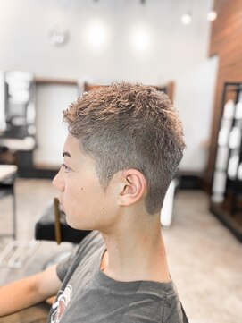 アイリーヘアデザイン(IRIE HAIR DESIGN) 【IRIE HAIR赤坂】メンズカット×ハイトーン×オシャレボウズ