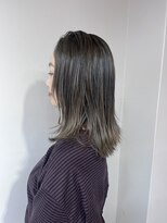 リラ バイ クオーレ(LIRA by CUORE)&nbsp;グラデーションカラー