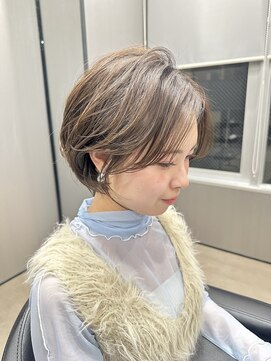 ハルキ ミナト ジャパン オオサカ(HARUKI MINATO japan OSAKA) 40代50代小顔似合わせカットくびレイヤーエモージュ大人可愛い