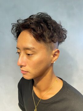 アコ(Aco) ソフトツイストスパイラルパーマ/メンズパーマ/ツーブロック