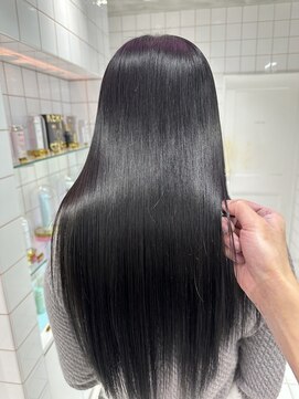 ロンドルーチェ 心斎橋(Lond luce) ダークアッシュ/ミディアムレイヤーカット［髪質改善/縮毛矯正］