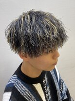 ヘアアンドフェイス ルースト(hair&face ROOST) ツイストスパイラル×ハイライト